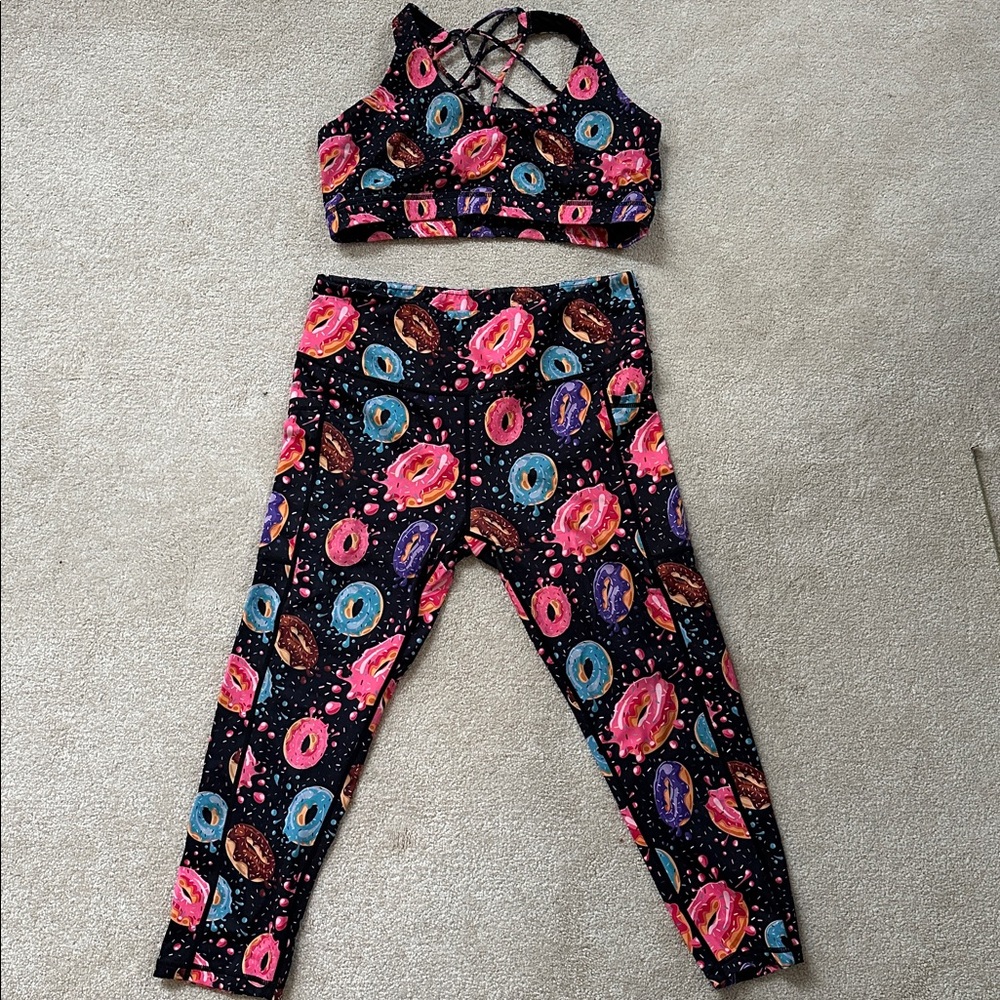 Constantly Varied Gear CVG Leggings Sports Bra Set Women's Donut - L Large